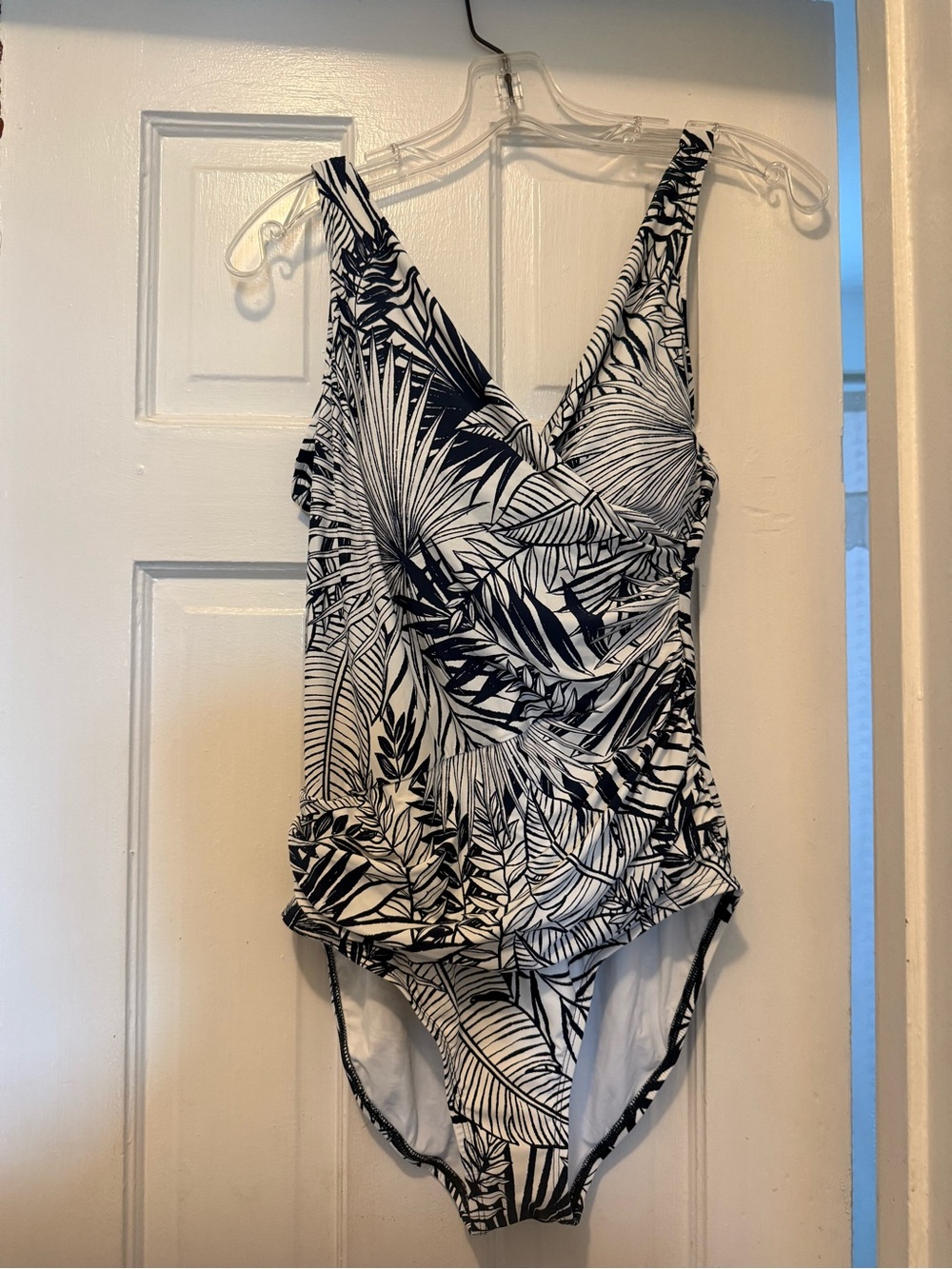 Black & White Tropical Print One-Piece Swimsuit